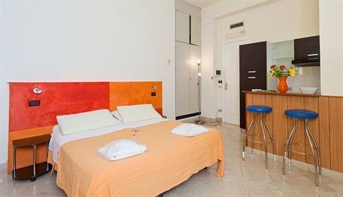 Hotel Rainbow Палермо Экстерьер фото