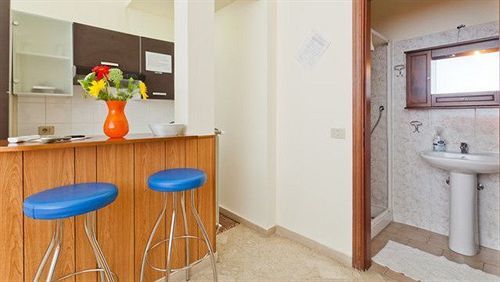 Hotel Rainbow Палермо Экстерьер фото