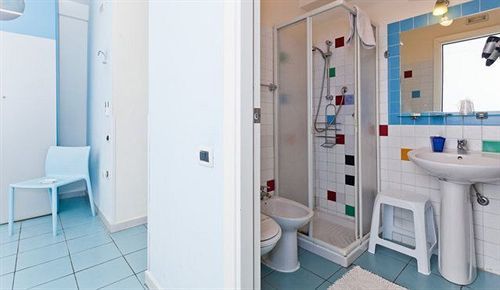 Hotel Rainbow Палермо Экстерьер фото